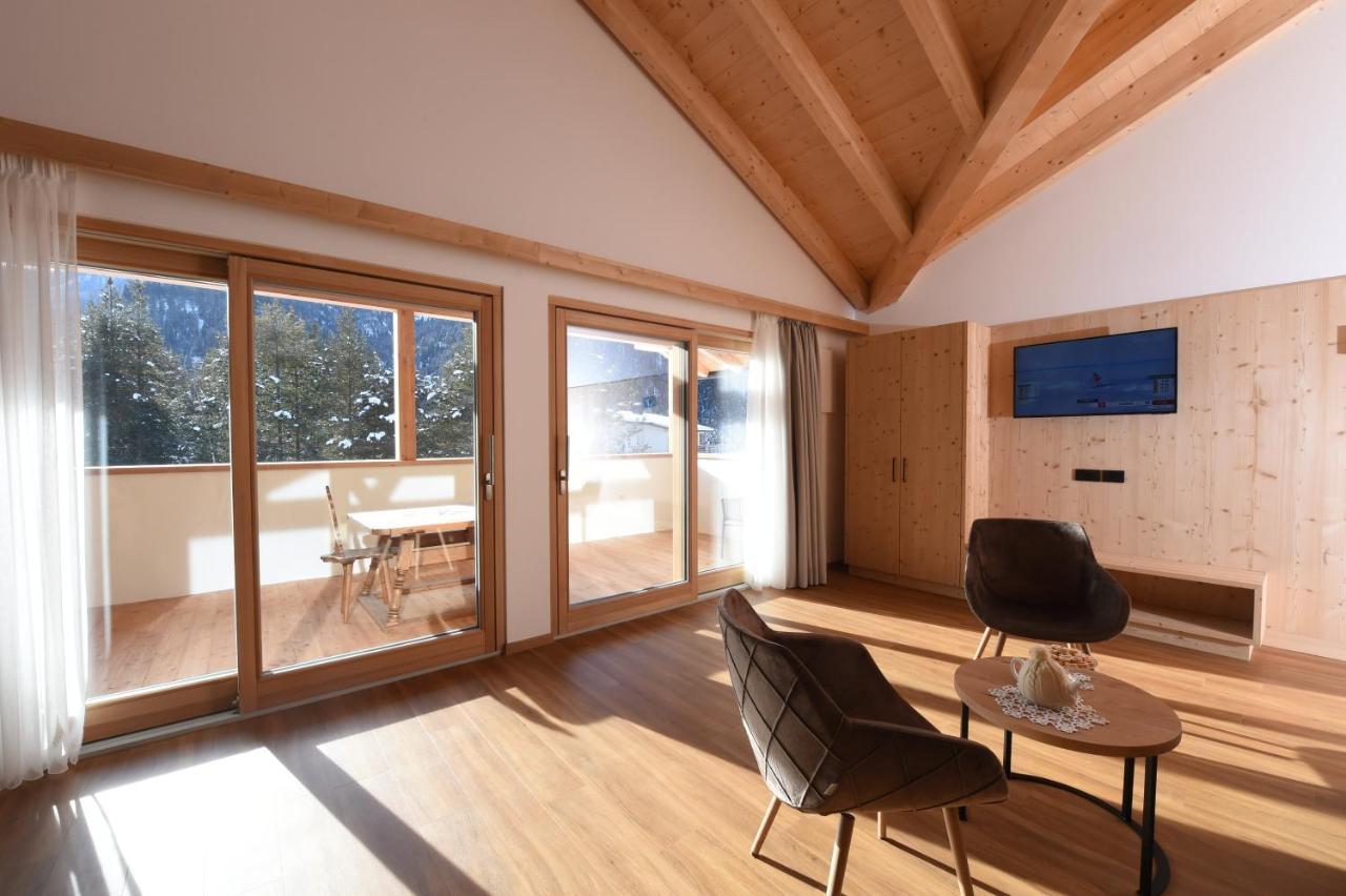 Les Ciases Chalets Dolomites San Vigilio Di Marebbe Esterno foto